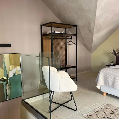 Athanasia's Loft *